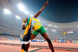 混合泳新星闪耀全国锦标赛，老将稳健新人惊艳