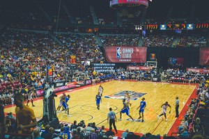 拉菲尼亚恢复团队训练进程乐观 巴萨边锋有望周末赛事重归大名单