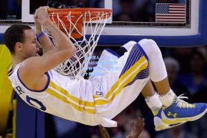 效率惊人！莱万153场105球跻身巴萨传奇射手行列，历史前二十再添猛将