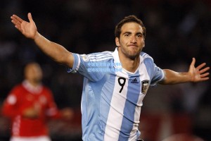 中国女足鏖战亚洲杯 铿锵玫瑰绽放绿茵场