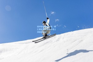 德甲联赛激战正酣，拜仁慕尼黑与多特蒙德上演巅峰对决