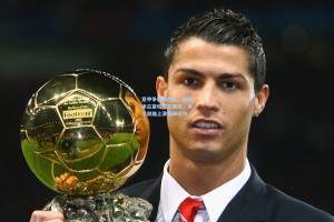 意甲争冠白热化，国际米兰紧咬尤文图斯，米兰双雄上演巅峰对决